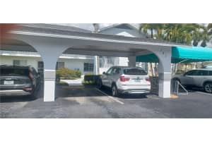 121 Gabriel Cir 1, Naples 121 Gabriel Cir 1, Naples