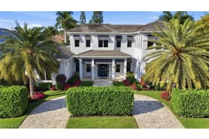 725 Harbour Dr, Naples 725 Harbour Dr, Naples