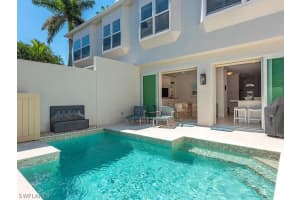 165 5th St S 3, Naples