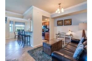 9723 Acqua Ct 332, Naples