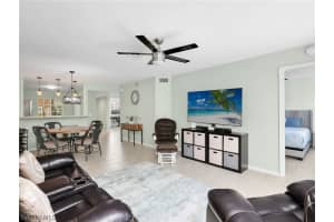 7749 Jewel Ln 101, Naples