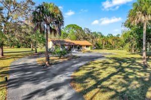 2805 Golden Gate Blvd W, Naples
