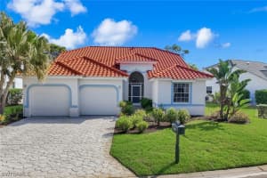 25240 Bay Cedar Dr, Bonita Springs