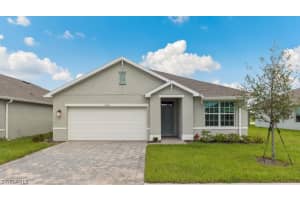 17408 Arizona Rd, Fort Myers