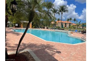 1180 Wildwood Lakes Blvd 106, Naples