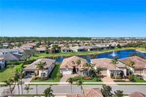 9469 Greenleigh Ct, Naples