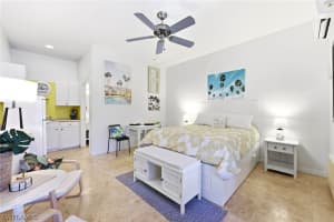 25000 Tamiami Trl E D152, Naples