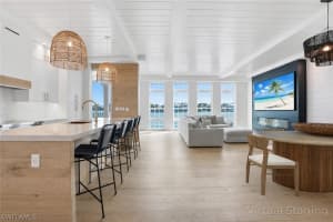 4000 Gulf Shore Blvd N 3000, Naples