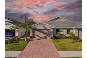 1059 Enbrook Loop, Naples