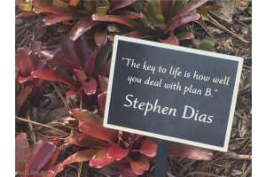 4621 Bayshore Dr Q6, Naples