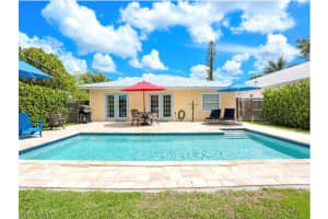 856 98th Ave N, Naples