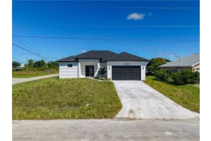 821 Frederick Reid St E, Lehigh Acres