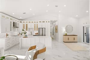 1046 Silverstrand Dr, Naples