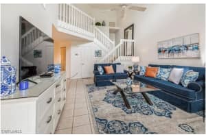 27121 Oakwood Lake Dr, Bonita Springs