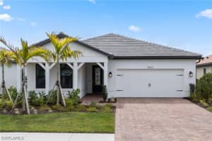 5972 Gala Dr, Ave Maria
