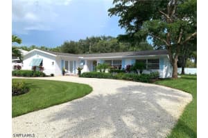 1530 Mandarin Rd, Naples