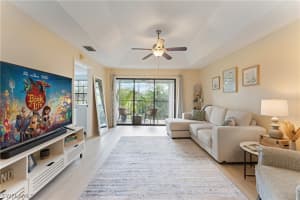 809 Augusta Blvd 809-6, Naples
