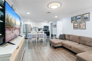 5320 Treetops Dr I, Naples