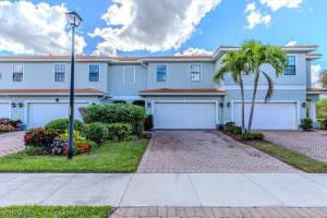 15389 Summit Place Cir 286, Naples 15389 Summit Place Cir 286, Naples