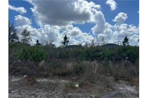 3205 W 8th St, Lehigh Acres