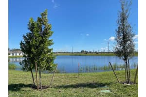 3868 Treasure Oak Way, Fort Myers