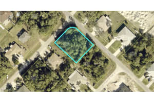 2401/2403 George Ave S, Lehigh Acres