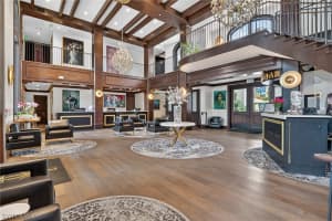 221 9th St S 114, Naples 221 9th St S 114, Naples