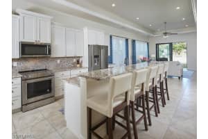 1119 Ridge St, Naples