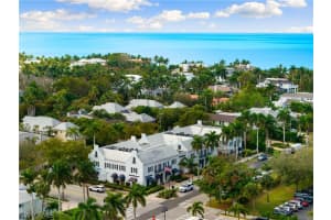 292 14th Ave S A, Naples