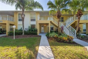 1290 Yesica Ann Cir G-105, Naples