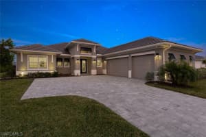 14265 Laguna Springs Ln, Naples