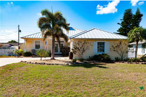 23325 Hartley Ave, Port Charlotte 23325 Hartley Ave, Port Charlotte