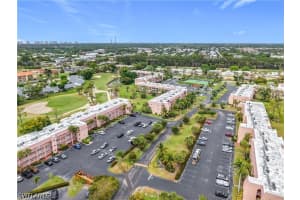 150 Turtle Lake Ct 309, Naples