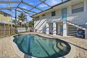 5356 Avenida Pescadora, Fort Myers Beach