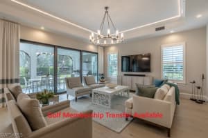 16366 Corsica Way 102, Naples