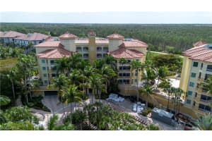 2748 Tiburon Blvd E C404, Naples