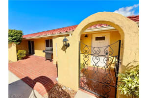 136 Harrison Rd L2, Naples