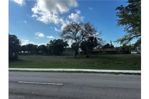 5322 Coronado Pkwy, Naples