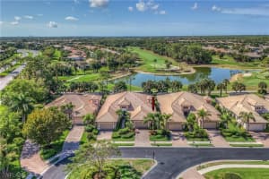 7587 Moorgate Point Way, Naples