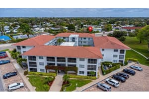 5 High Point Cir W 308, Naples