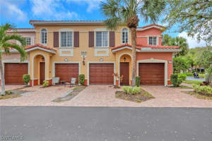 20140 Estero Gardens Cir 208, Estero