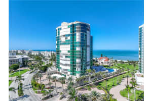 3971 Gulf Shore Blvd N 401, Naples
