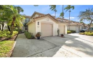 21271 Pelican Sound Dr 101, Estero