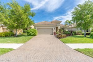 3549 Canopy Cir, Naples