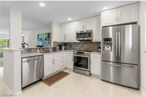 3150 Binnacle Dr Se 209 - 2j, Naples