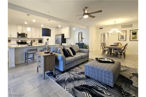 5739 Oakmont Ct 8412, Ave Maria