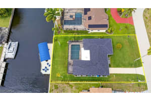 1722 Se 28th St, Cape Coral