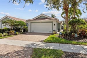 15379 Queen Angel Way, Bonita Springs