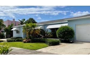235 Fordham Dr, Lake Worth