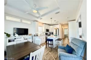 524 Cheetah Dr 524, Naples